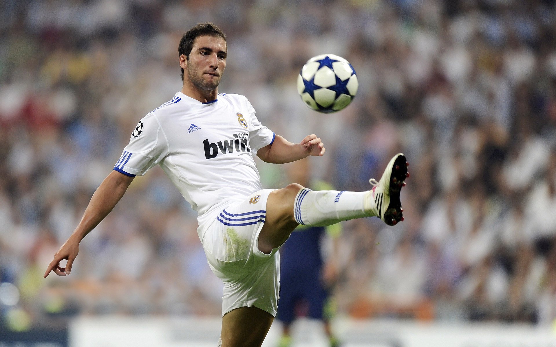 巴萨控球率创新高，完美体现传控理念，巴萨控球率98